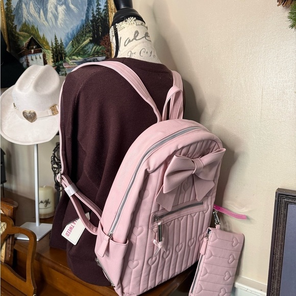 Betsey Johnson Pink Kitsch Large Backpack with Heart Accents Matching Pouch NEW main image 8